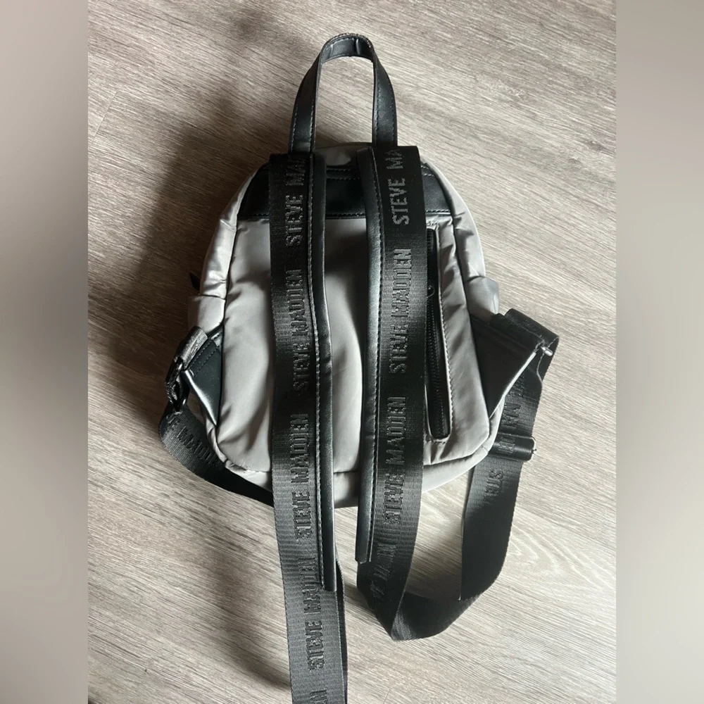 Steve Madden Black Backpack - Picture 3 of 4